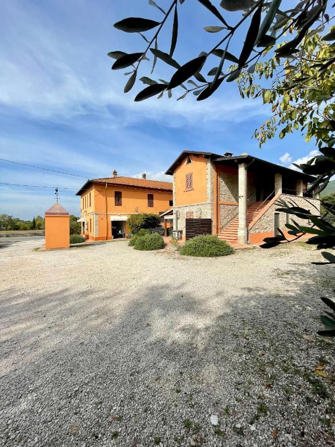 Locanda Settecamini Campello sul Clitunno Kültér fotó
